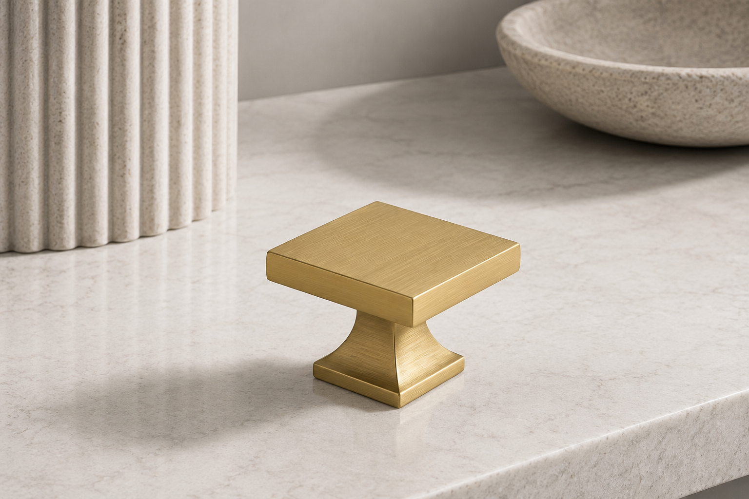 Plateau Square Knob — Brushed Brass